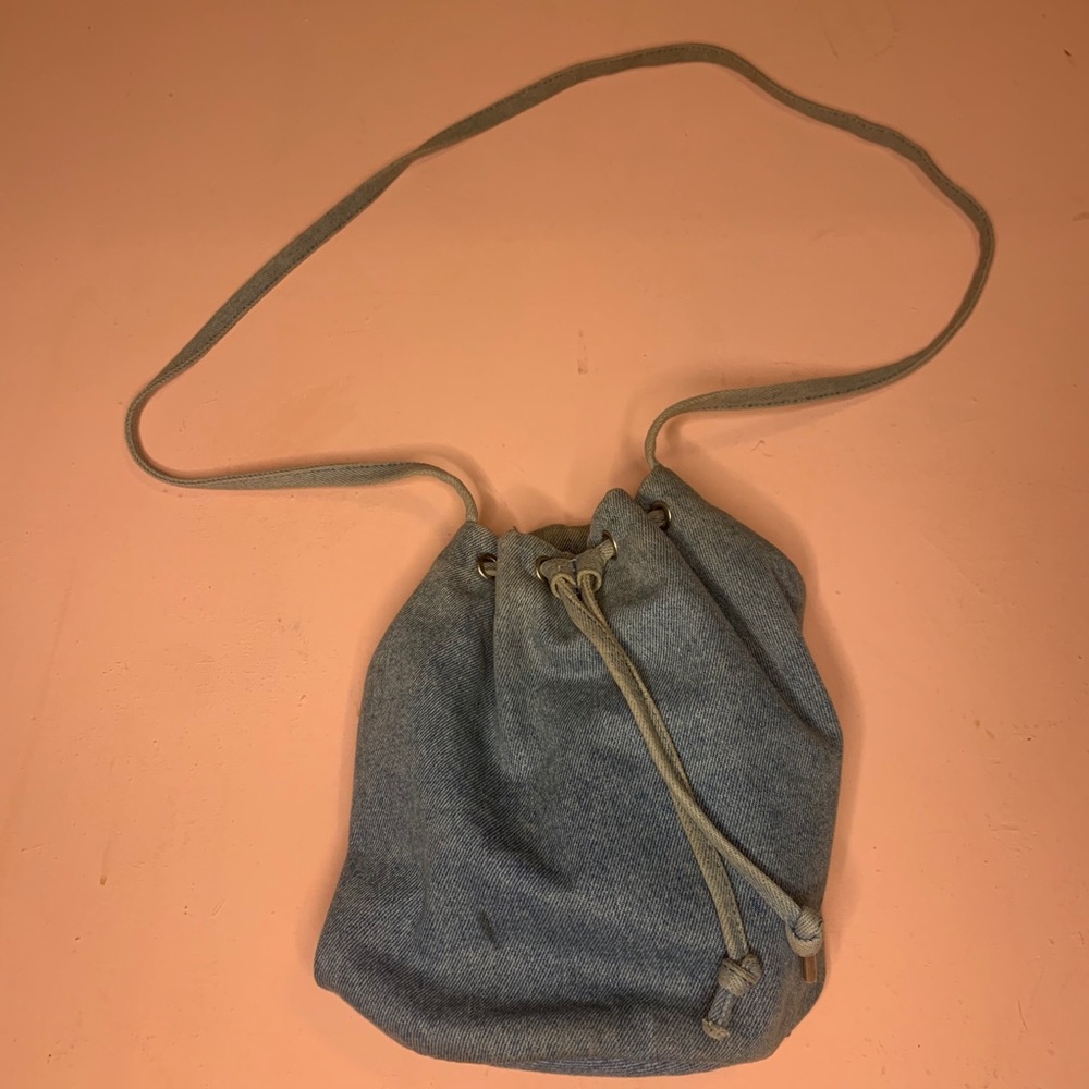 Baggu denim bucket back